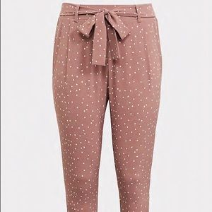 Taupe WIDE LEG Tie-Front Cigarette Pant (Torrid 5)